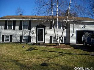 4243 Aurora Path, Liverpool, NY 13090