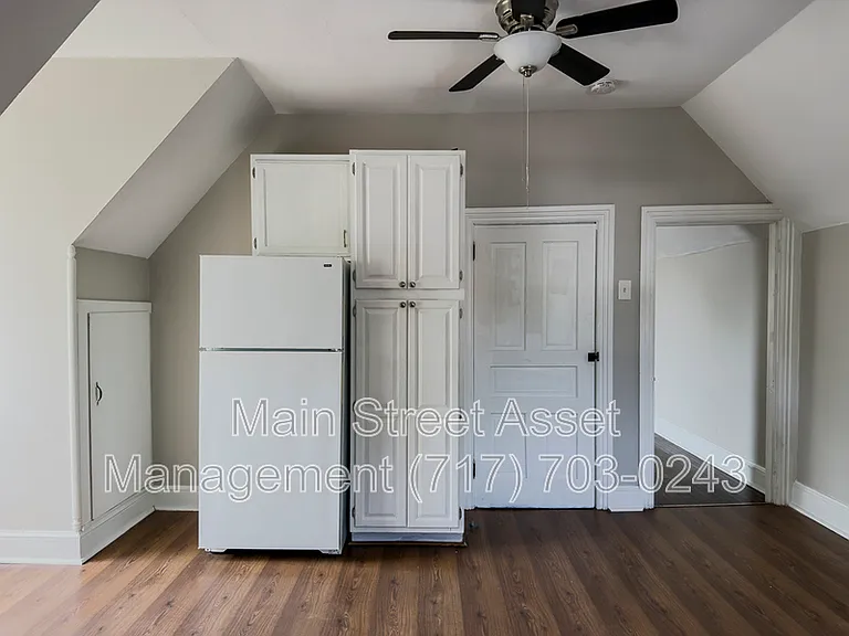 269 Chestnut St #5 — Photo 5