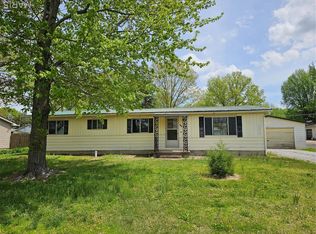 700 N James St, Sparta, IL 62286