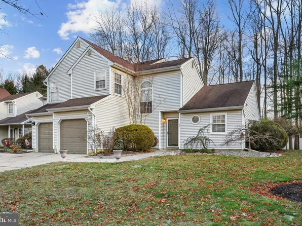 47 Evergreen Dr, East Windsor, NJ 08520