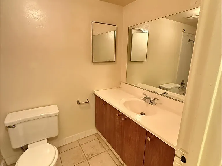 3968 Voxna St — Photo 10