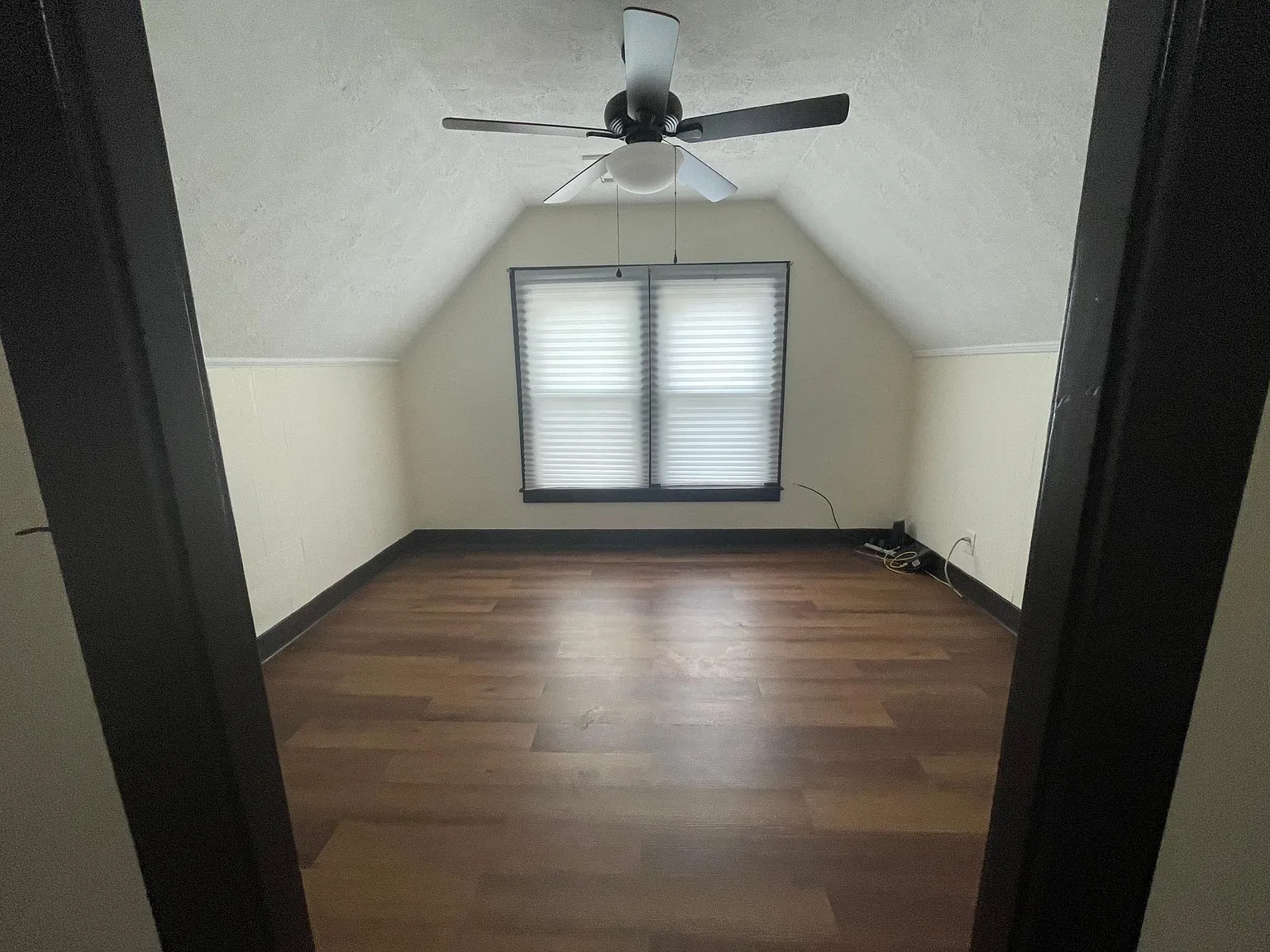 2 bed, 900 sqft, $1,000 — Photo 2