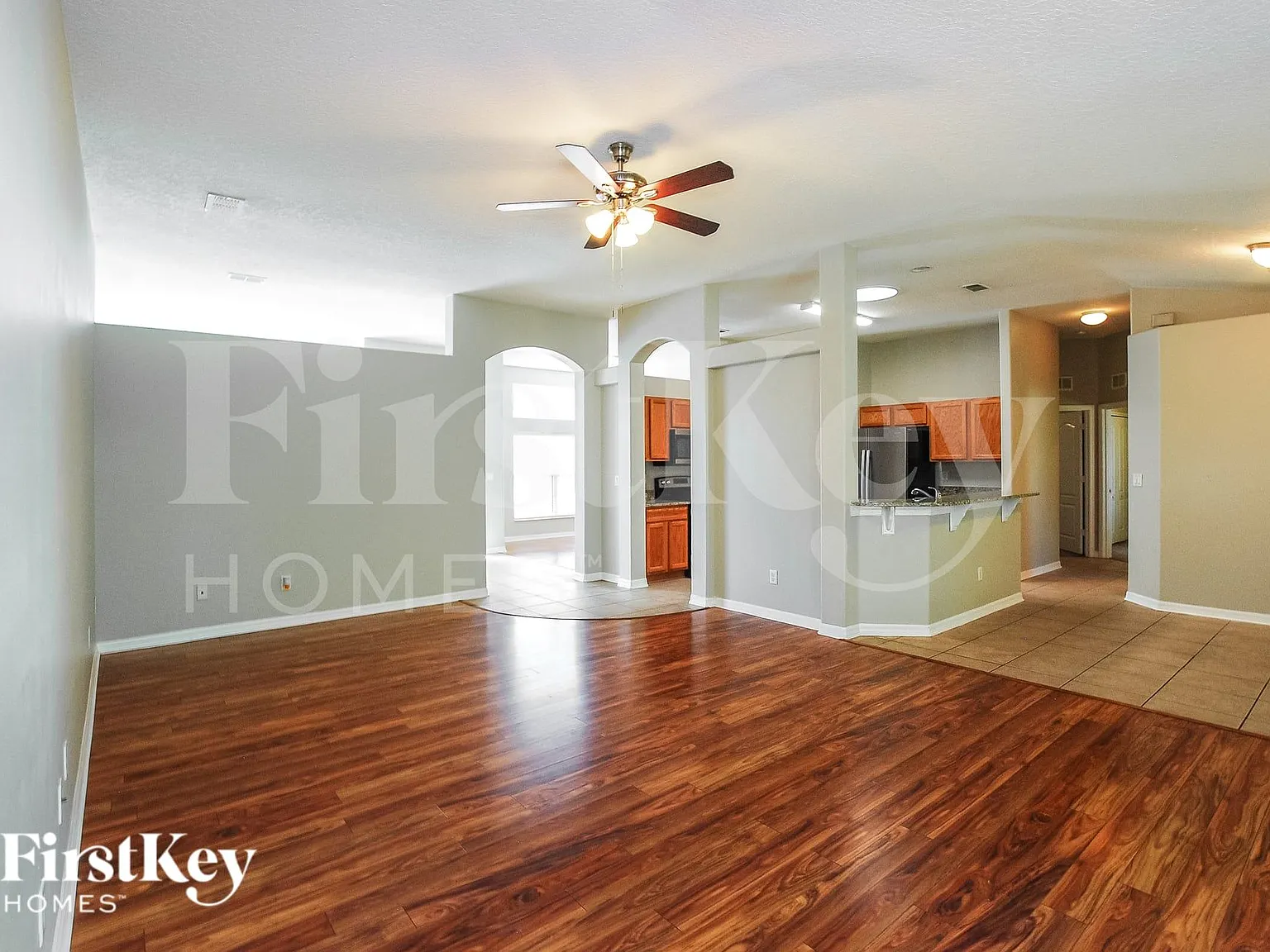 3 bed, 2.0 bath, 2150 sqft, $2,510 — Photo 4