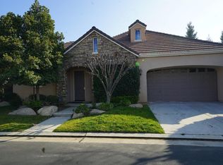 1757 N Hughes Ave, Clovis, CA 93619