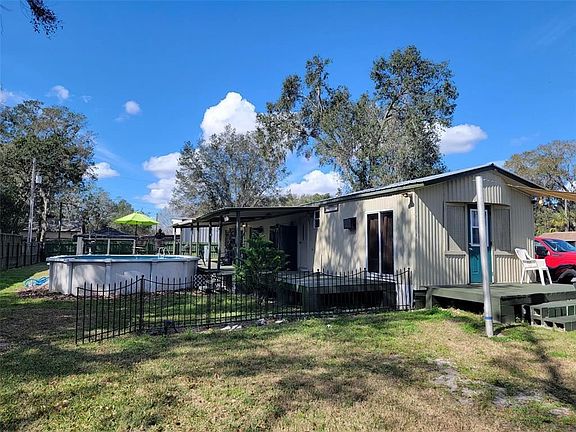 2nd image of 4415 Courson Blvd