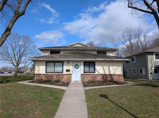 119 Milrace Dr, East Rochester, NY 14445