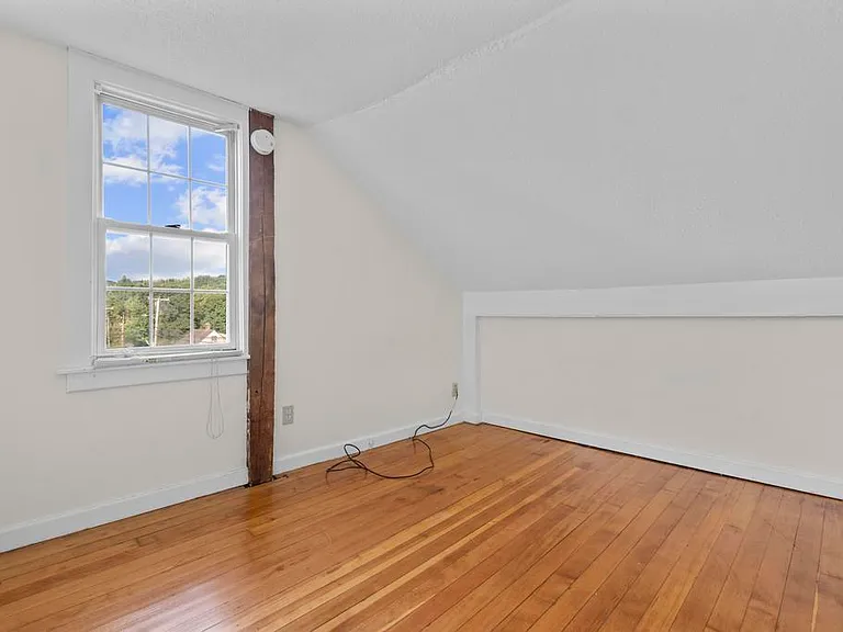 22 Winthrop St #5 — Photo 12