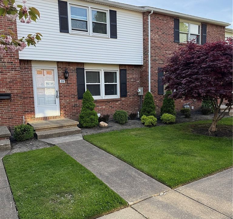1st image of 33 Wimbledon Ln