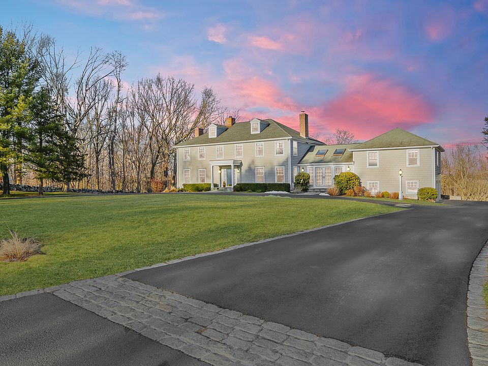 131 Soundview Lane