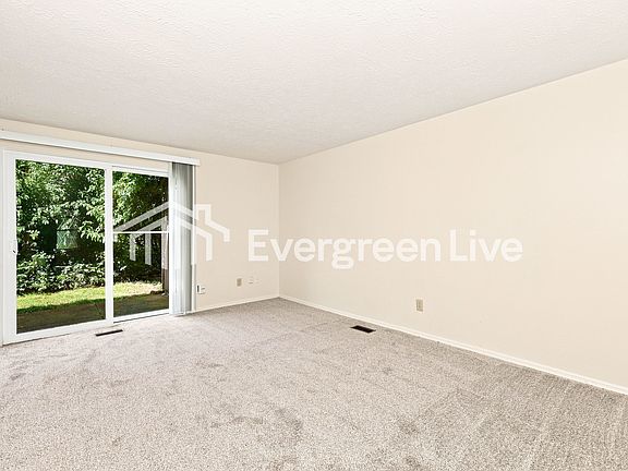 4th image of 7813 Mount Hood Dr