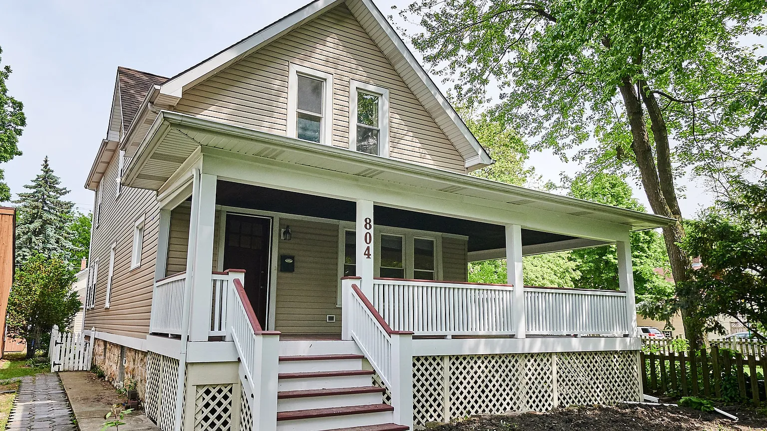 804 N Harvey Ave photo 1