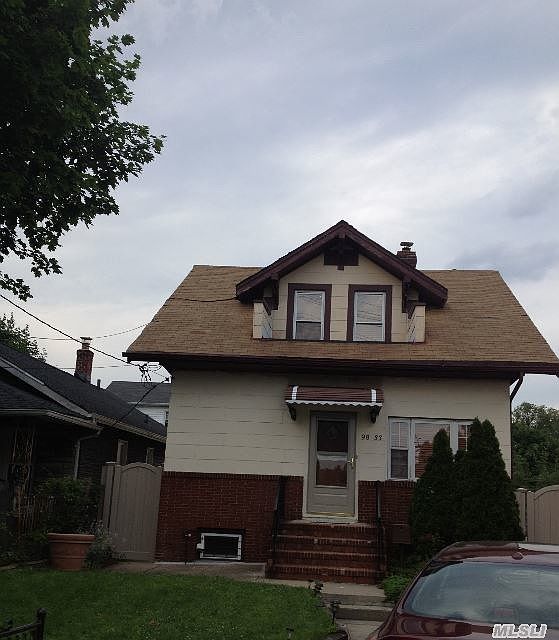 2nd image of 9833 Albert Rd