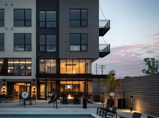 Flats at Iron Ridge, Ferndale, MI 48220