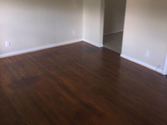 5th image of 7204 Longfield Dr APT 4