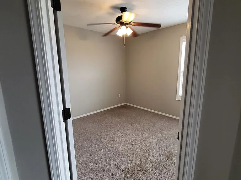 1226 Montana Pl — Photo 11