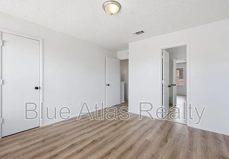 8108 Foxfire Ln #A — Photo 10