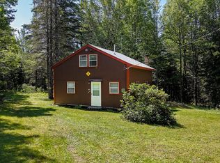 30 Moosehorn Rd, Abbot, ME 04406