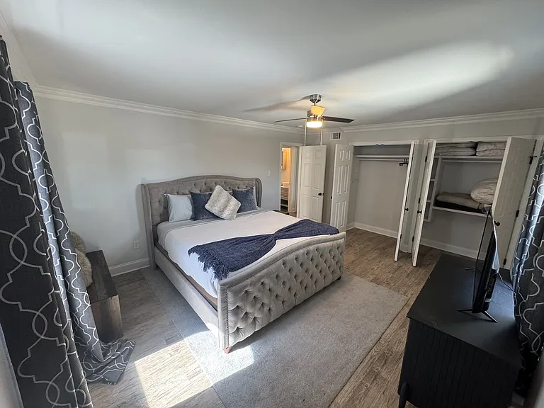 2417 Houma Blvd #D — Photo 9