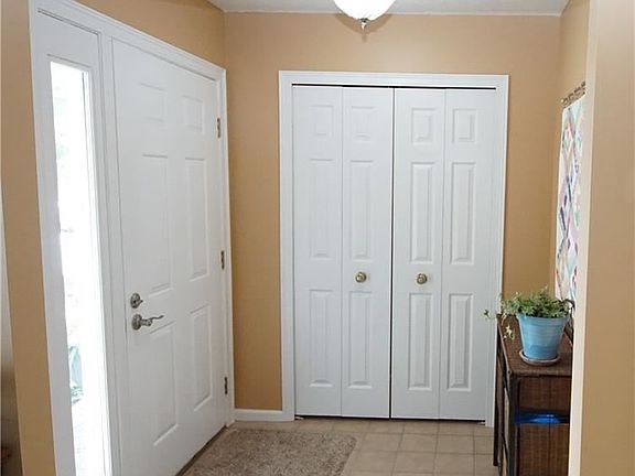 4th image of 2064 Saxony Dr #190
