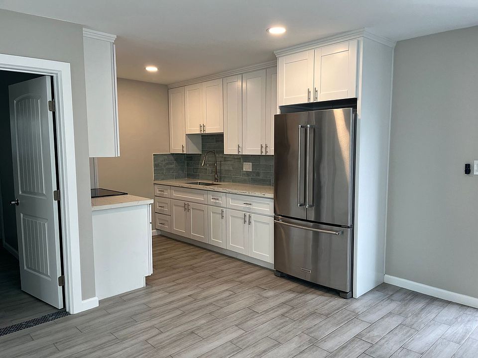 1st image of 4328 Fanuel St APT 5