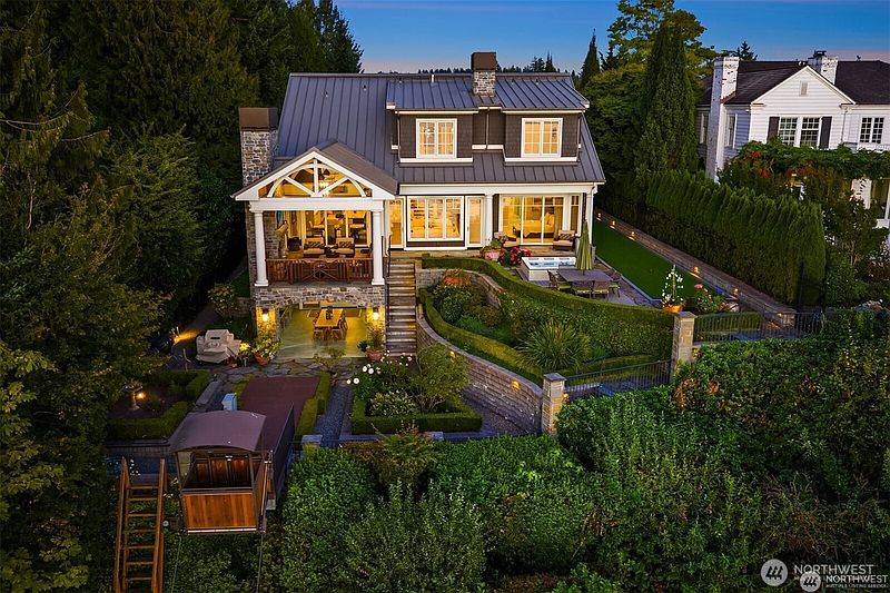 3rd image of 2409 Evergreen Point Road
