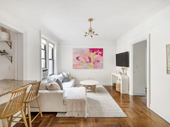 305 E 88th St APT 4A, Manhattan, NY 10128