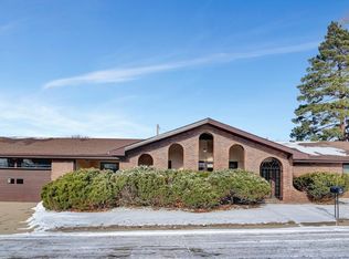 3220 Edward Ct, Lincoln, NE 68502