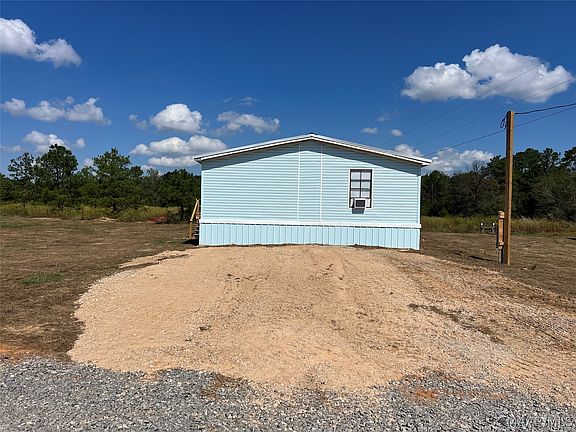 5th image of 823 Romans Rd