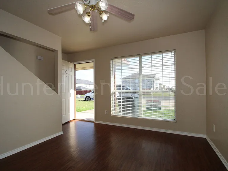 3904C Gus Dr — Photo 5