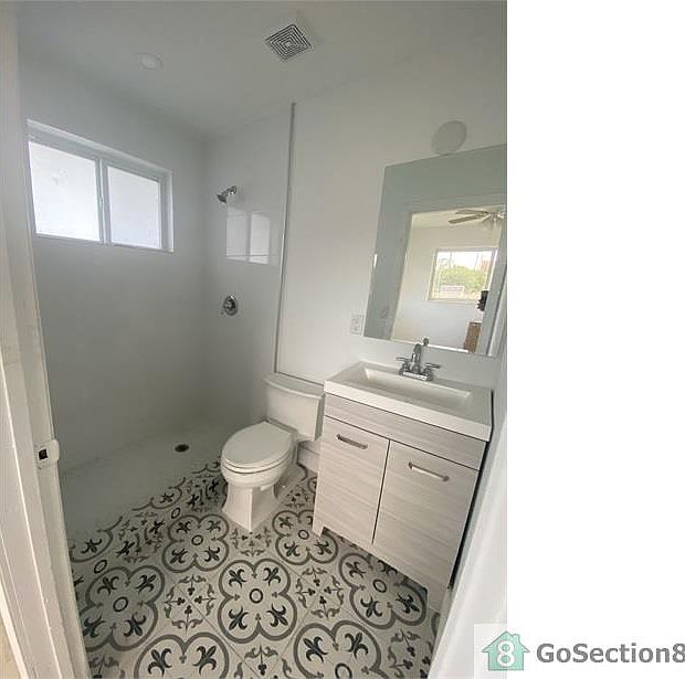 1st image of 2406 NW 67th St #1