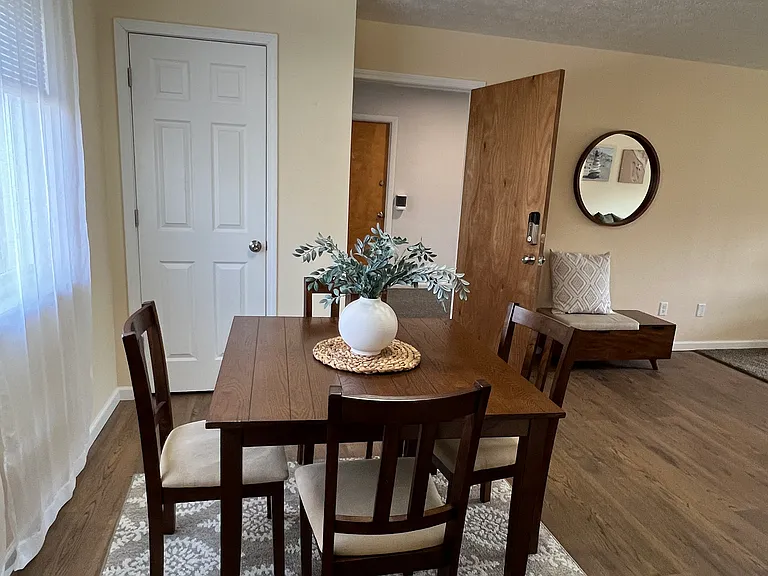 Greenleaf Meadows Apartments — Photo 15