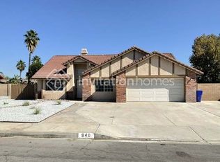 949 N Forest Ave, Rialto, CA 92376