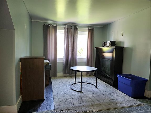 5th image of 12937 Longwoods Rd