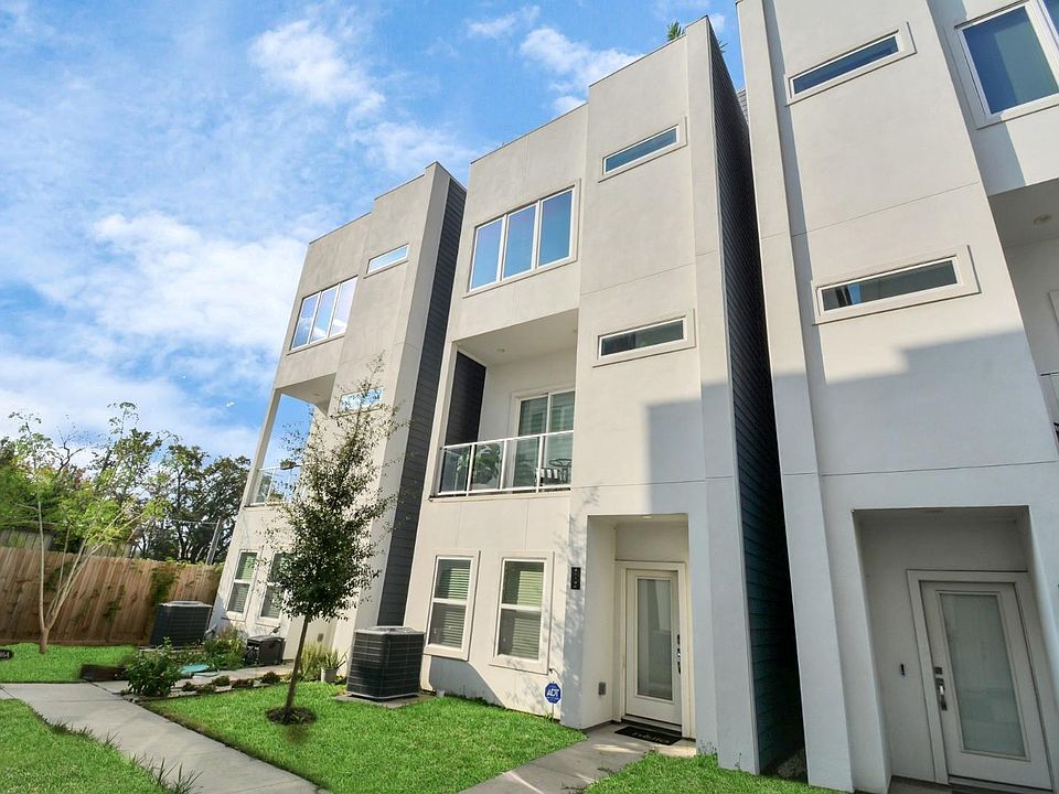 1st image of 2114 Engelmohr St #C
