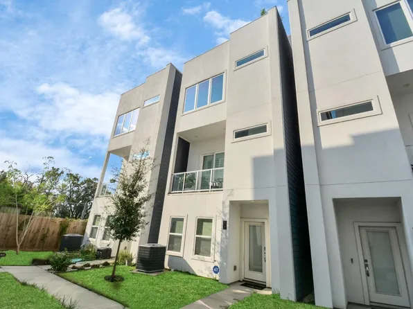 2114 Engelmohr St #C, Houston, TX 77054
