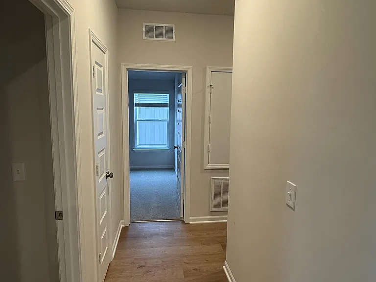 893 N Buckeye St — Photo 14