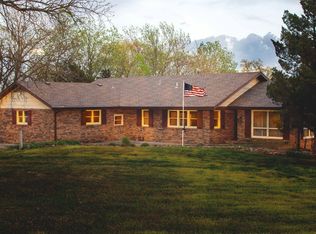 2430 NE Calhoun Bluff Rd, Topeka, KS 66617