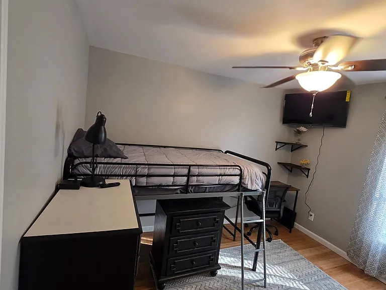 149 Adam St — Photo 3