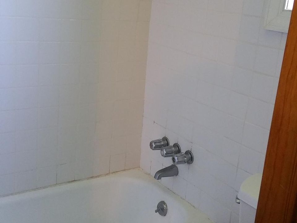 2nd image of 7331 Southwestern Blvd APT 9