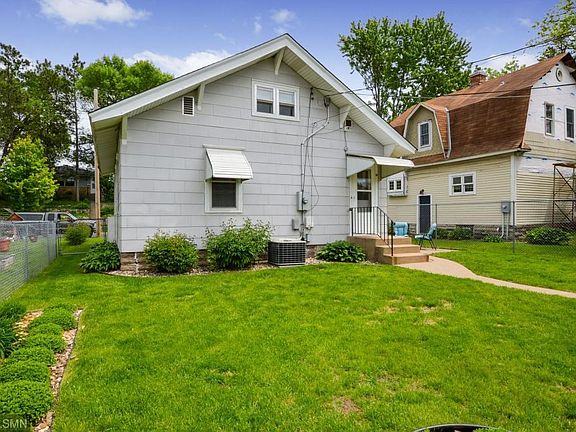 4th image of 3716 Van Buren St NE