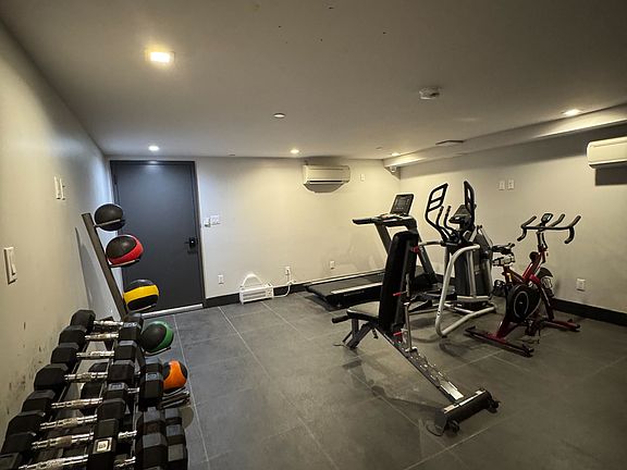 2nd image of 133 Woodbine St #3F