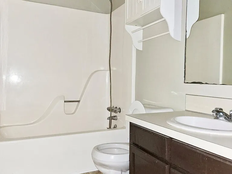 102 Eric Ct #A — Photo 7
