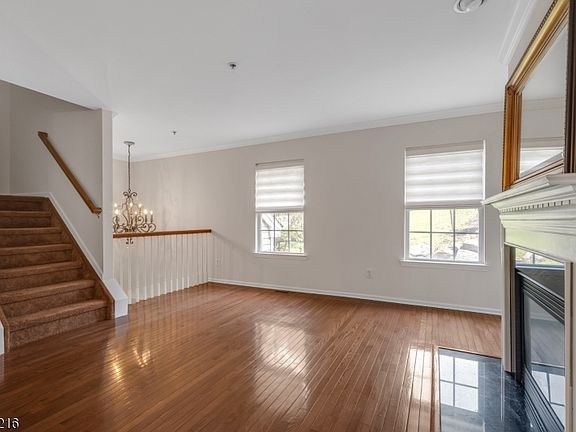 5th image of 114 Ridge Dr