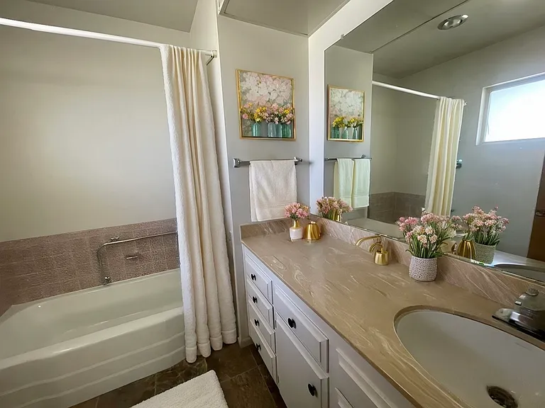 1121 W Mayberry Ave — Photo 10