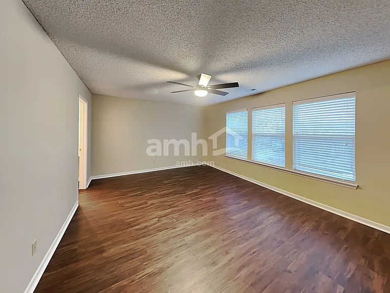 10868 Delphi Dr — Photo 11