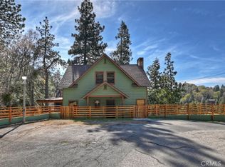 617 Acacia Dr, Crestline, CA 92325
