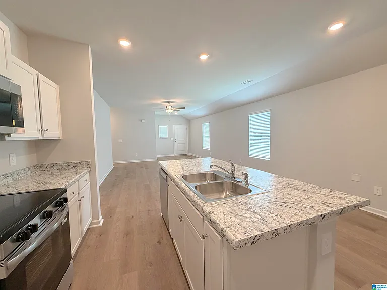 155 Challenger Way — Photo 10