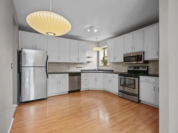 546 Laurel Ave APT 5, Saint Paul, MN 55102