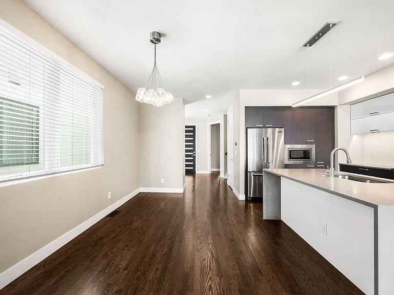 1751 W 40th Ave — Photo 12