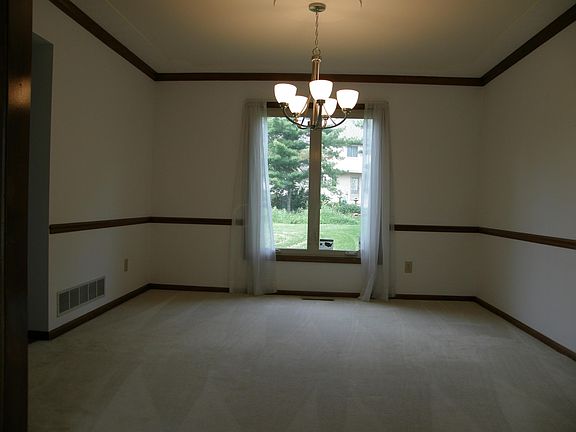 5th image of 700 Deer Run Dr